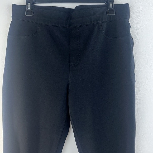 Spanx Pull On Cropped Ponte Pants - Picture 2 of 5